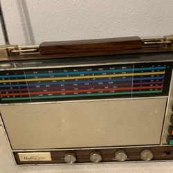 Vintage Battery Operated Radio