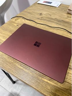 Microsoft surface pro 12 in. Touchscreen laptop