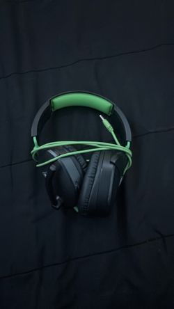 Xbox headphones