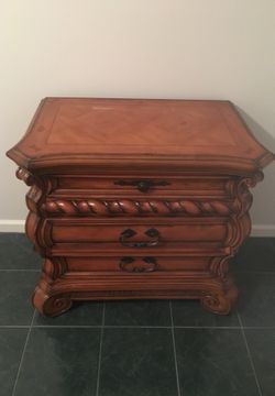 Nightstands , very nice and very well put together, Havertys , not cheap