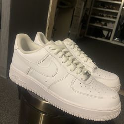 Like New Air Force 1 Excellent Condition Size 8 Men’s 9.5 Women’s