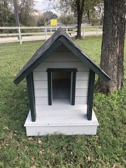 Custom dog house
