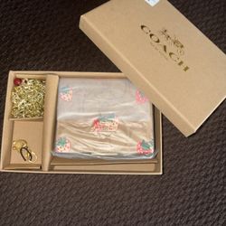 Coach Mini Purse/wallet Set 