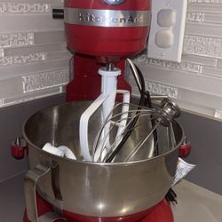 Red Kitchen Aid Mixer 