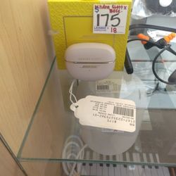 Earbuds 