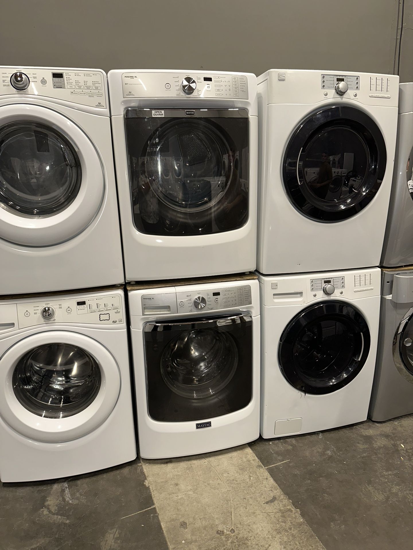 MAYTAG XL CAPACITY WASHER DRYER ELECTRIC SET 