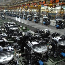 We Have Engines and Transmissions Of Differents Models
