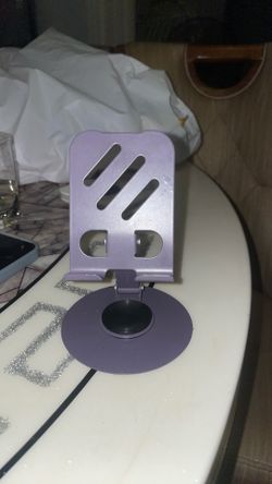 Phone stand
