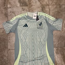 ADIDAS MEXICO 2024 AWAY JERSEY SIZE LARGE 