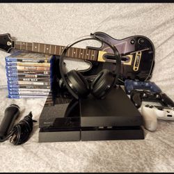 PS4 BUNDLE Games, Controllers Included