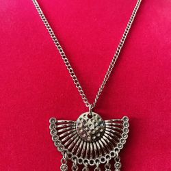 Tribal Looking Necklace 