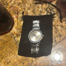 Movadoh watch silver y face fashion