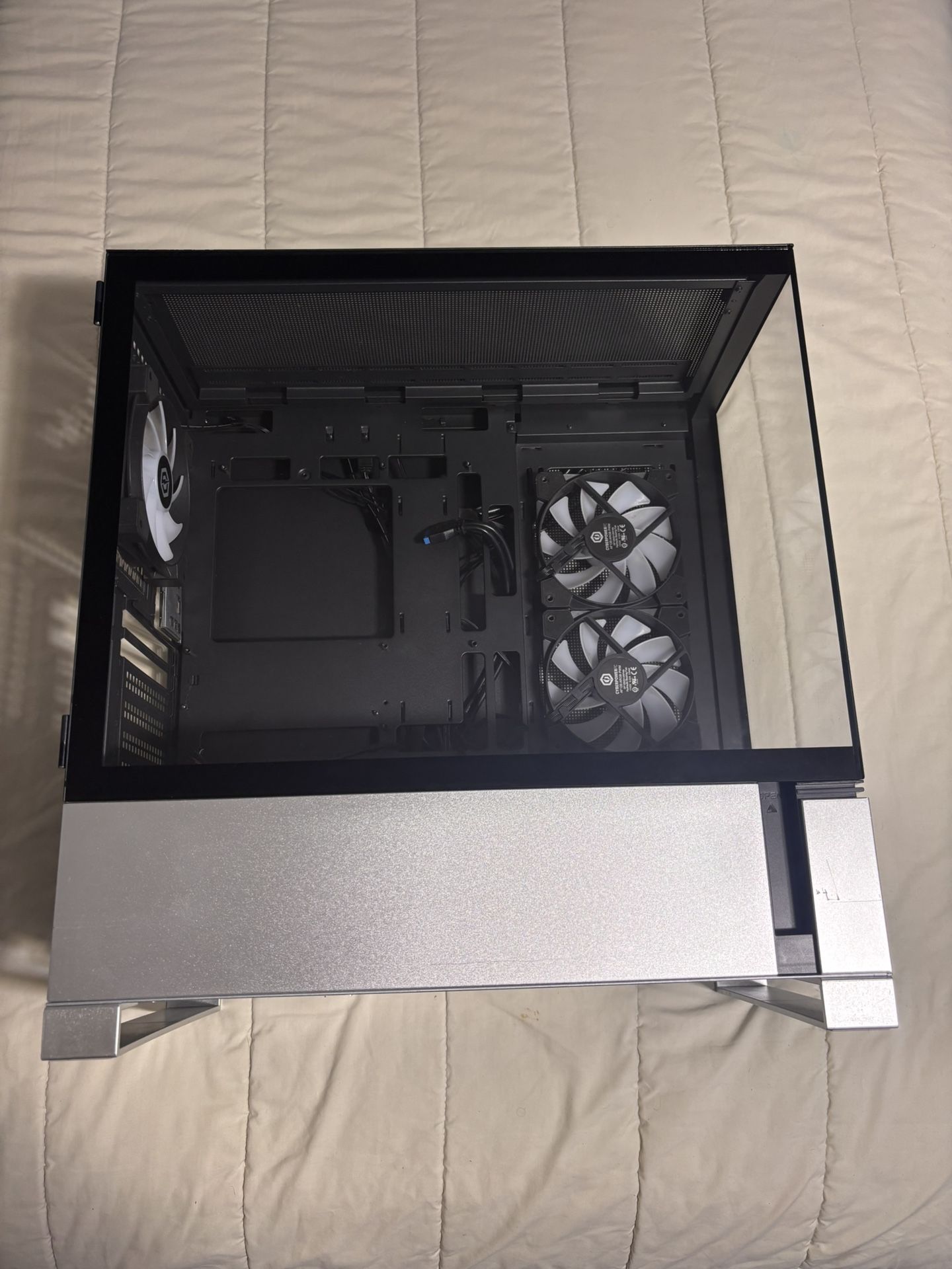 CyberPowerPC Case – Great Condition, Clean, Minimal Use