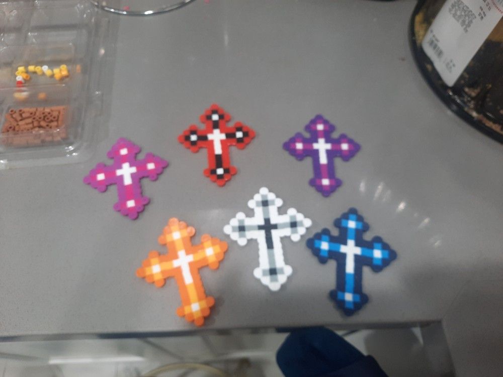 Fuse Beads Crosses ✝️