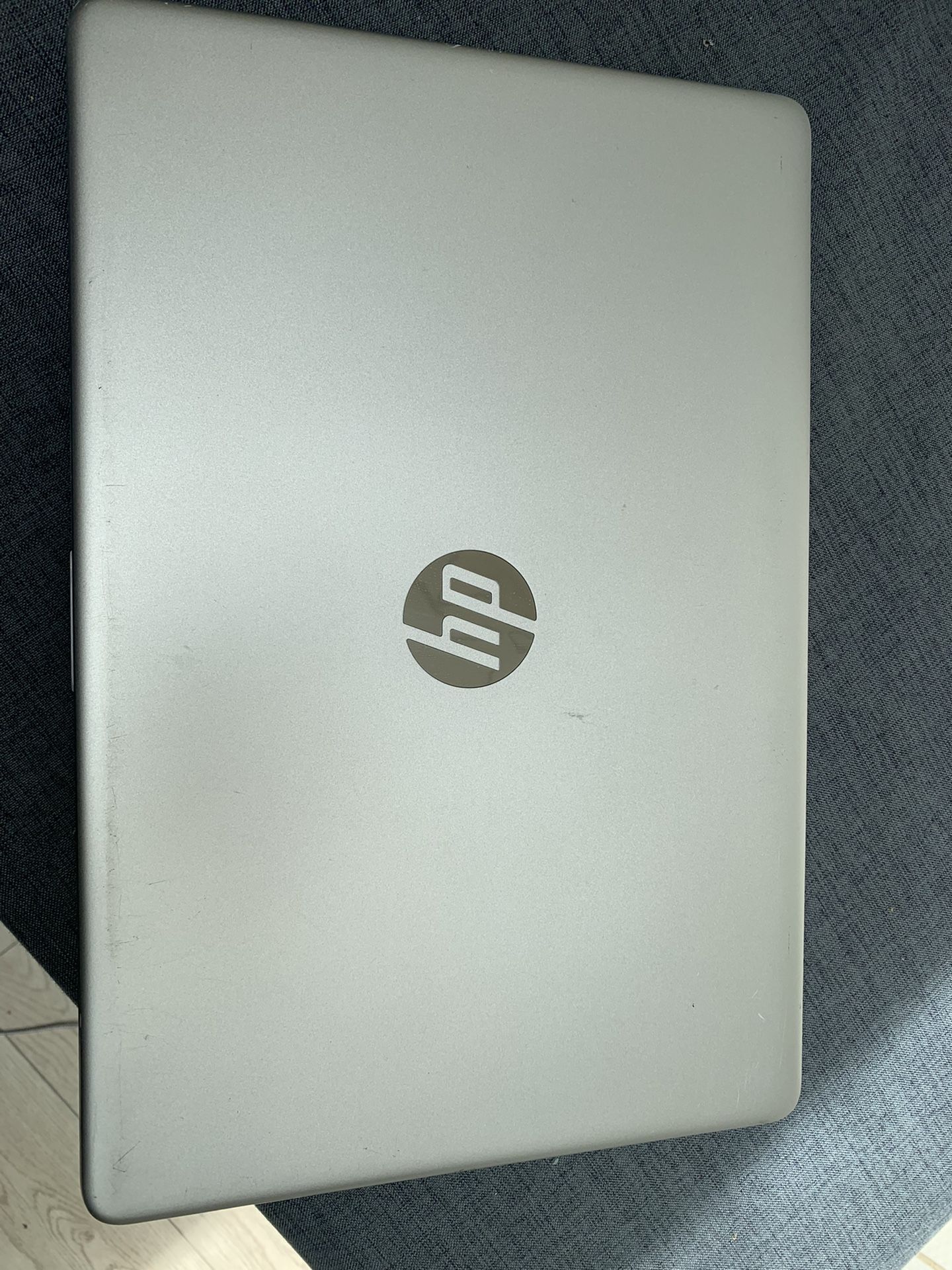 HP laptop i7