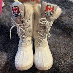 Pajar boots, white, snowy boots, Pajar Canada Debby Boots White Boots Size 6