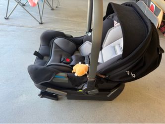 Nuna Car Seat