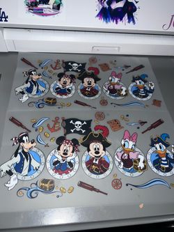 Mickey / mickey and friends / Disney/ Disneyland /