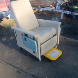 Orthopedic   Home Care chair heated also will deliver within 25 miles