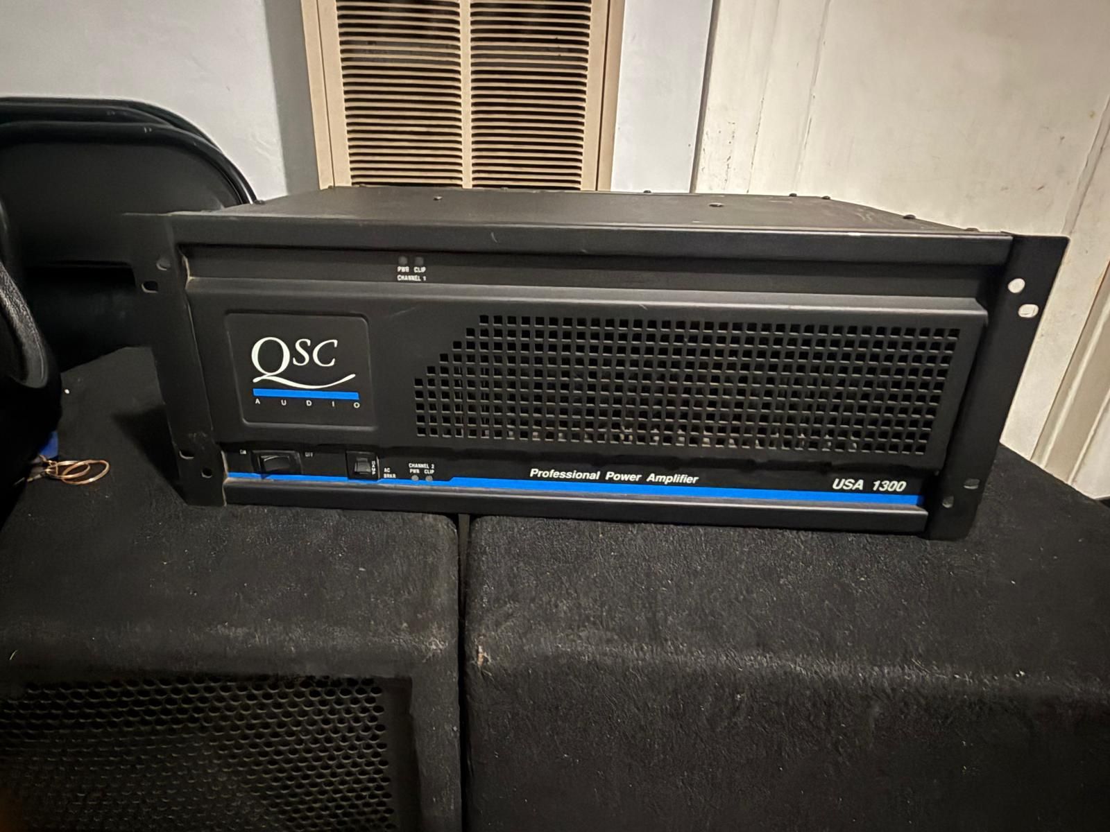 Used QSC USA 1300 Power Amp 650 Watts per channel at 4 ohms.