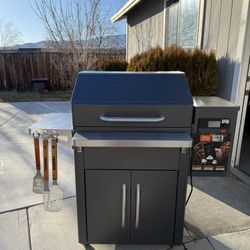 Traeger Silverton 620