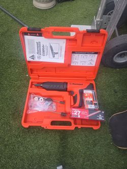 Brand new Ramset cobra + and ramset 3" nails and .27 cal loads