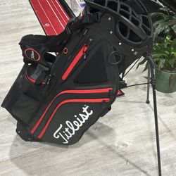 Titleist Hybrid 14 Stand Bag 2025
