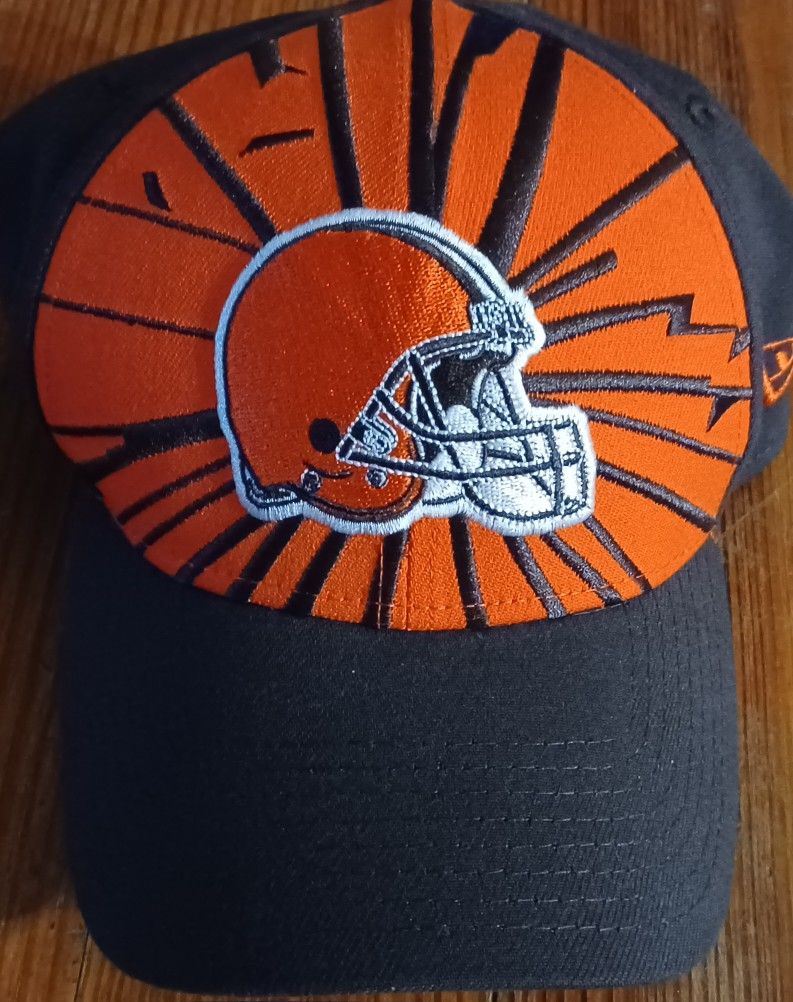 Cleveland Browns Hat Cap New Era Fitted Size Small Medium Orange