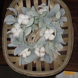 Rustic Farmhouse Decor Pieces 