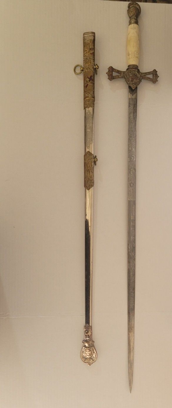 ANTIQUE KNIGHTS TEMPLAR SWORD & SCABBARD FRATERNAL HENDERSON AMES Kalamazoo