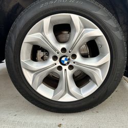 BMW STYLE 335 OE 19” Wheels/Tires