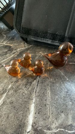 Amber Glass Duck Family Figurines Set of 4