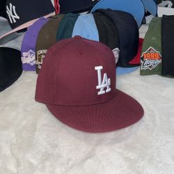 New Era 59FIFTY size 7 1/4 fitted hat