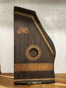 Antique Mandolin Harp 