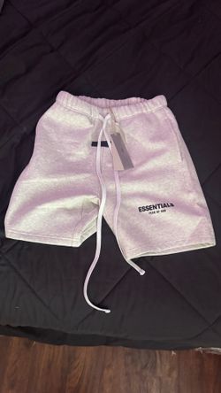 fear of god light oatmeal essential shorts