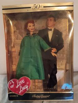 "Lucy Is Enciente" Barbie set