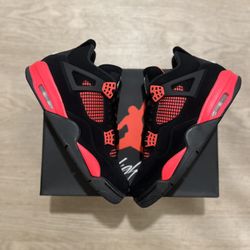 Jordan 4 Red Thunder Size 10.5,11,11.5
