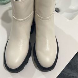Marc Fisher Boots 
