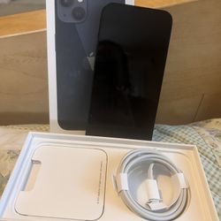 iPhone 13 128g Midnight