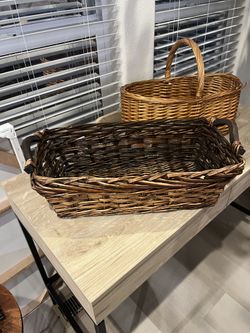 2 wicker baskets