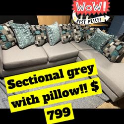 Sectional Grey With Pillow 