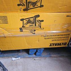 Dewalt 8.5" Corded Table Saw 