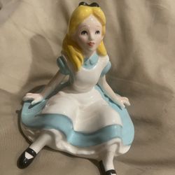 Alice In Wonder Land Figure