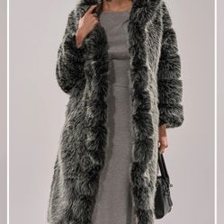Beautiful Faux Fur Coat Brand New 