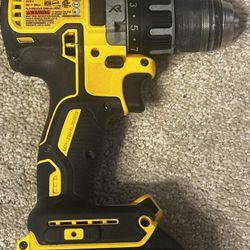Dewalt DCD791 20V Max Lithium-Ion Brushless Compact Drill/Driver - Good Condition
