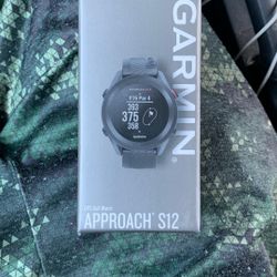GPS Golf Watch. Garmin Approach S12