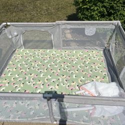Baby Play Pen