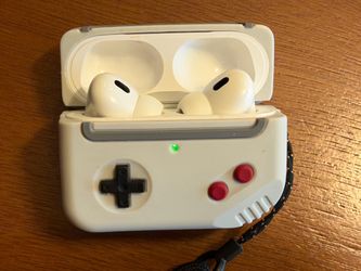 Apple AirPods Pro 2 with Case
