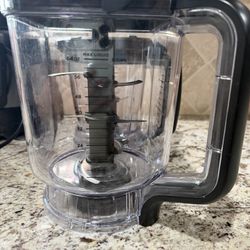 2 Ninja Blender Jars - 8 Cups And 5 Cups