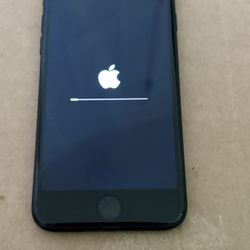 iPhone SE Second Gen Unlocked 